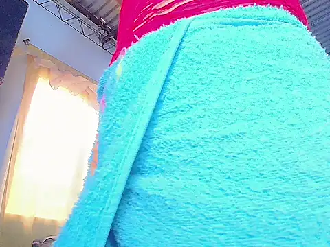 Anthonella valentina online show from April 2026 04:15:01 PM