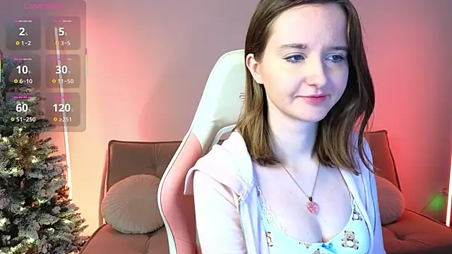 Snapshot of AlexsisFaee chatting on December 2025 09:11:01 PM AlexsisFaee online show from December 2025 09:11:01 PM