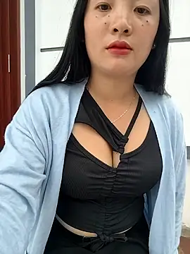 Snapshot of asian_2k chatting on October 2025 11:56:02 PM asian 2k online show from October 2025 11:56:02 PM