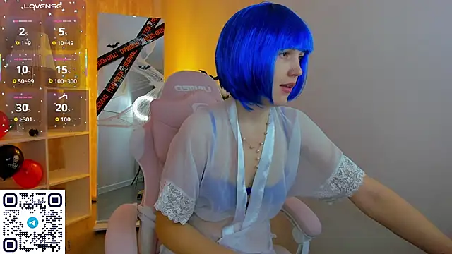 Snapshot of MalvinaDream chatting on October 2025 01:20:02 AM MalvinaDream online show from October 2025 01:20:02 AM