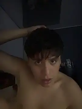 Kailertwink online show from April 2026 03:15:01 AM