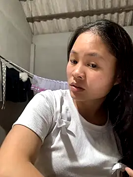 NhuFox online show from October 2025 01:09:01 PM