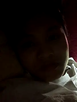 NhuFox online show from October 2025 03:03:02 PM