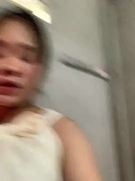 NhuFox online show from February 2026 01:43:02 AM