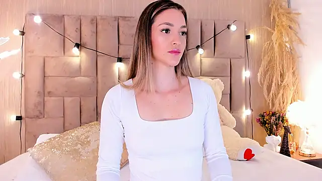 ClaradelMar online show from March 2026 10:04:01 AM