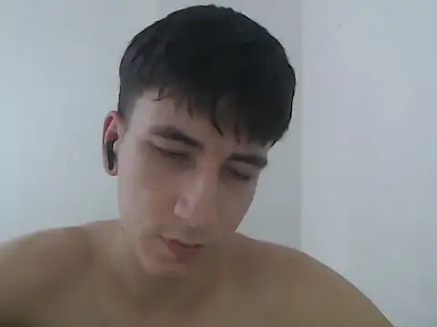 younewmaster online show from February 2026 08:37:01 PM