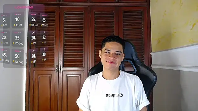 Snapshot of edy_play chatting on September 2025 03:17:01 AM edy play online show from September 2025 03:17:01 AM
