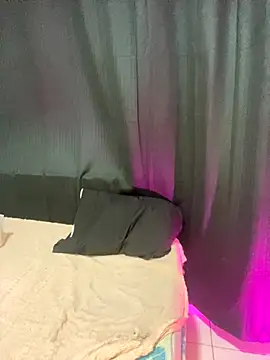 Snapshot of Lady_Dirty444 chatting on October 2025 12:24:01 AM Lady Dirty444 online show from October 2025 12:24:01 AM