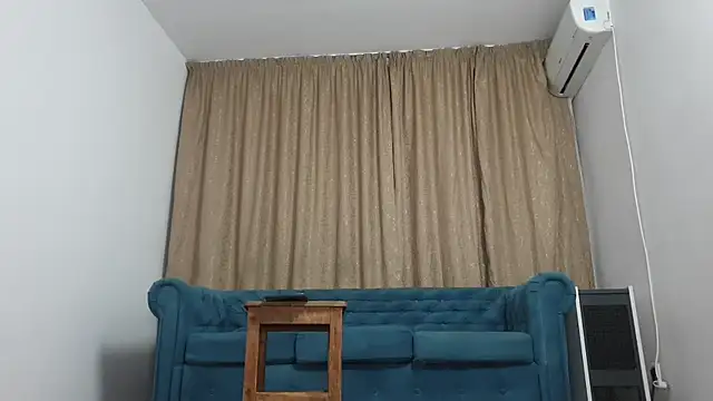 Snapshot of BLOND_GOD chatting on May 2026 06:38:02 PM BLOND GOD online show from May 2026 06:38:02 PM