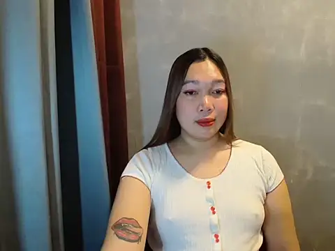 Snapshot of ur_sexymaurice chatting on July 2026 11:29:01 PM ur sexymaurice online show from July 2026 11:29:01 PM