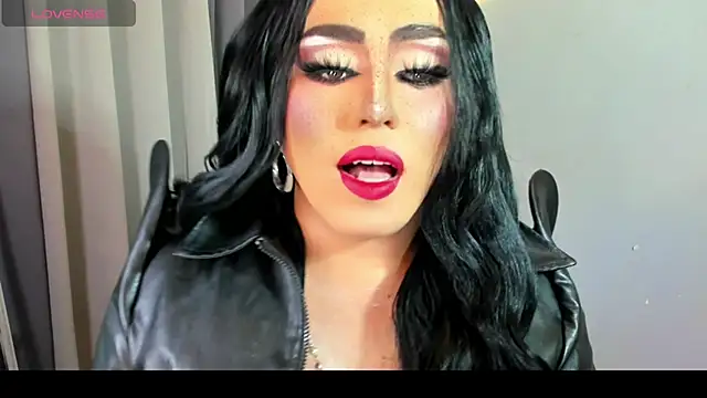 Snapshot of MagnaCumLoader17 chatting on October 2025 12:05:02 AM MagnaCumLoader17 online show from October 2025 12:05:02 AM