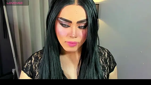 Snapshot of MagnaCumLoader17 chatting on October 2025 11:24:02 PM MagnaCumLoader17 online show from October 2025 11:24:02 PM