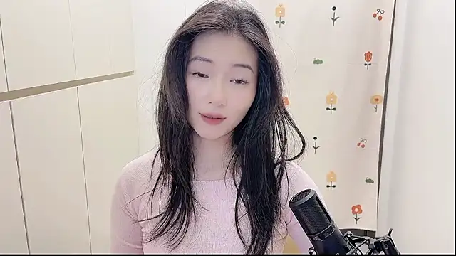 Rosalind xixi online show from September 2025 10:39:02 AM