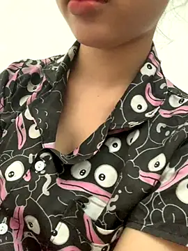 Snapshot of Nguyenha11 chatting on October 2025 07:36:02 AM Nguyenha11 online show from October 2025 07:36:02 AM