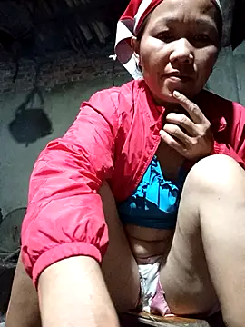 Snapshot of TinTin321 chatting on October 2025 11:28:02 PM TinTin321 online show from October 2025 11:28:02 PM