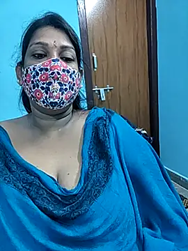 sutari84 online show from September 2025 08:42:02 PM