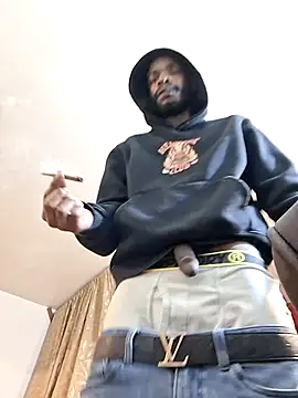 Snapshot of BigBDMari chatting on December 2025 09:59:02 AM BigBDMari online show from December 2025 09:59:02 AM