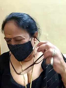 heera-rani online show from November 2025 10:03:02 AM