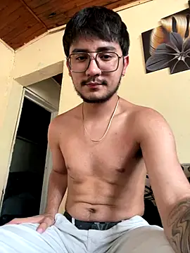 Snapshot of DanteRushh chatting on September 2025 08:31:01 PM DanteRushh online show from September 2025 08:31:01 PM