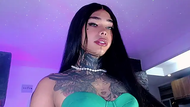 Snapshot of deborahotts chatting on April 2026 08:43:01 AM deborahotts online show from April 2026 08:43:01 AM