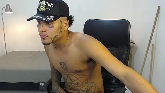 crow black00 online show from September 2025 02:57:01 AM