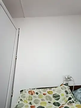 Vera Elle online show from November 2025 03:55:01 PM