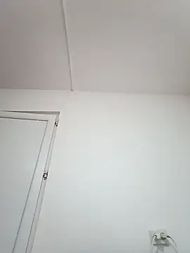 Vera Elle online show from November 2025 03:14:02 PM