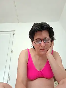 Snapshot of Vera_Elle chatting on May 2026 06:42:01 AM Vera Elle online show from May 2026 06:42:01 AM