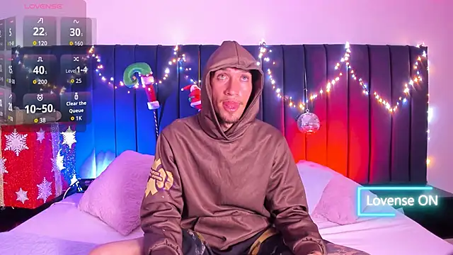 dominik thompson777 online show from November 2025 03:28:02 AM