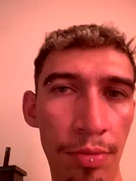 dominik thompson777 online show from November 2025 08:56:01 PM