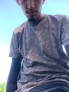 dominik thompson777 online show from December 2025 06:45:02 PM