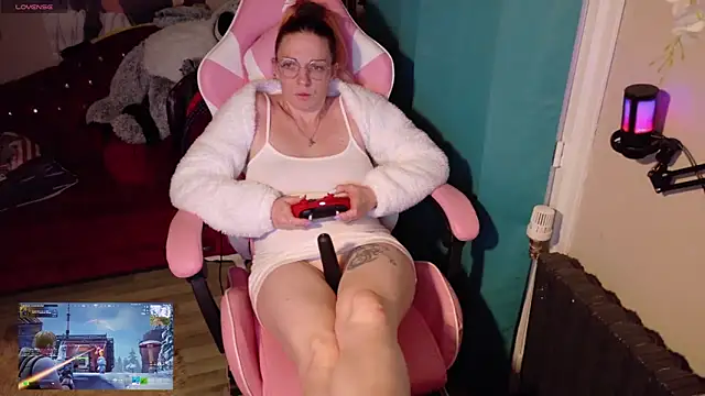 rubystrip online show from April 2026 07:25:02 PM