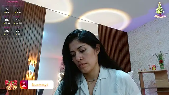 BLUE TAY1 online show from November 2025 12:37:02 PM