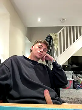 Hansonbloux online show from September 2025 11:10:02 AM