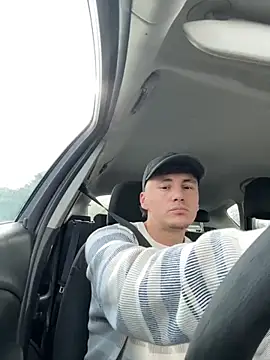 Hansonbloux online show from October 2025 11:19:01 AM