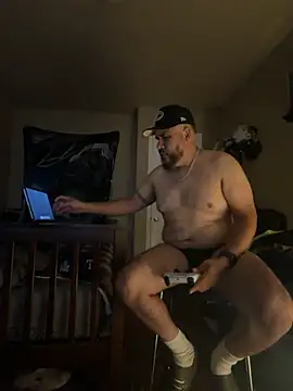 Snapshot of tangaman2280 chatting on June 2026 01:50:01 AM tangaman2280 online show from June 2026 01:50:01 AM