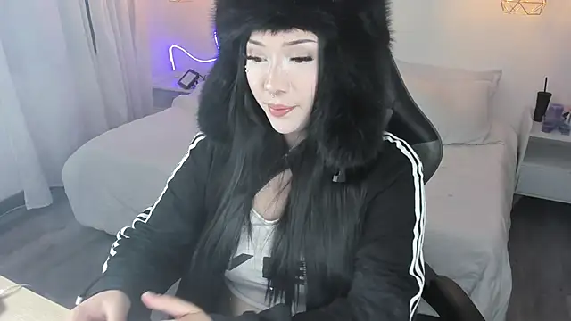 Noahcryptic online show from March 2026 06:28:02 AM