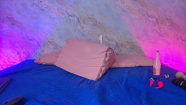 carol juicyy online show from October 2025 07:13:02 PM