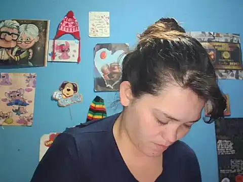 Snapshot of chanito_1421 chatting on November 2025 02:49:02 PM chanito 1421 online show from November 2025 02:49:02 PM