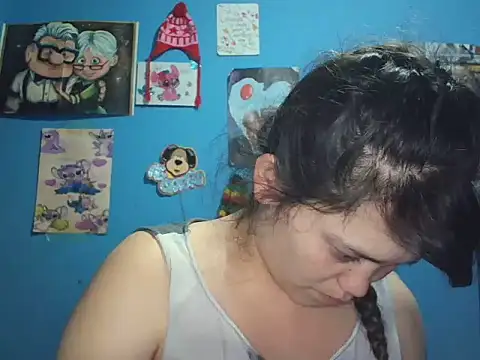 Snapshot of chanito_1421 chatting on November 2025 06:18:01 PM chanito 1421 online show from November 2025 06:18:01 PM