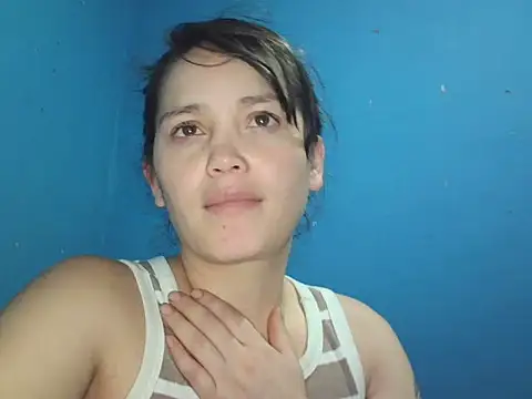 Snapshot of chanito_1421 chatting on December 2025 04:12:02 PM chanito 1421 online show from December 2025 04:12:02 PM