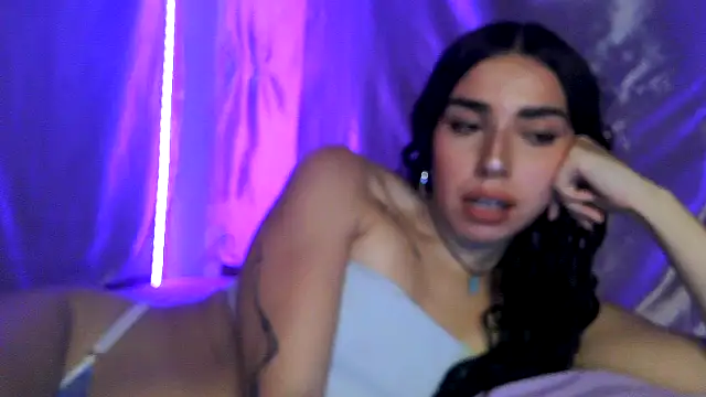 sweetbrunette22 online show from January 2026 05:40:01 PM