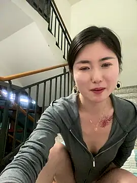 xtt1689999 online show from October 2025 03:56:02 PM