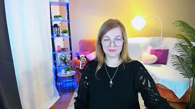 YourUniverser online show from November 2025 09:37:02 AM