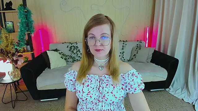 YourUniverser online show from December 2025 09:36:01 AM