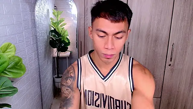 Snapshot of PinooyMilker chatting on October 2025 03:25:02 AM PinooyMilker online show from October 2025 03:25:02 AM