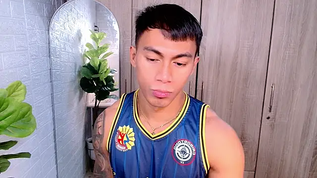 Snapshot of PinooyMilker chatting on October 2025 03:07:02 AM PinooyMilker online show from October 2025 03:07:02 AM