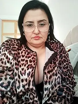 zerdaliii online show from November 2025 11:23:02 AM