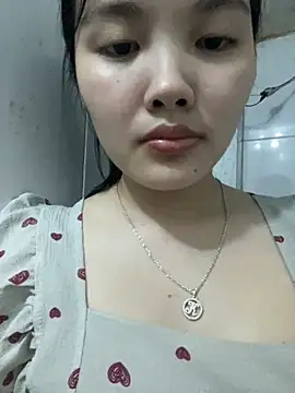 Xu Xubaby online show from October 2025 01:53:02 PM