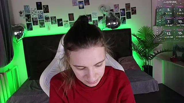 kaleriyaa  online show from December 2025 03:23:01 AM